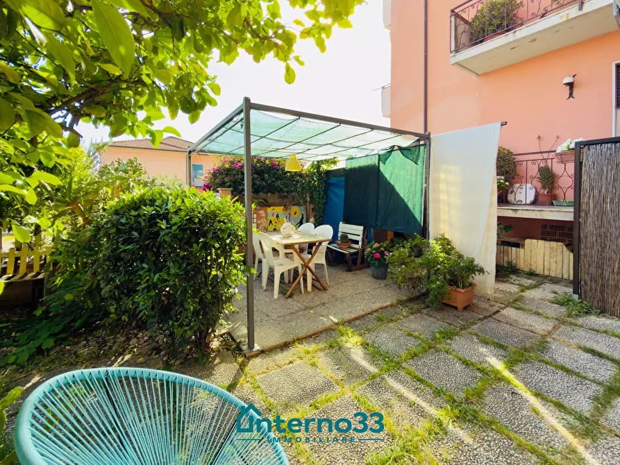 Immagine 12 di Appartamento in vendita  in Via di Mezzo 13B a Castelnuovo Magra