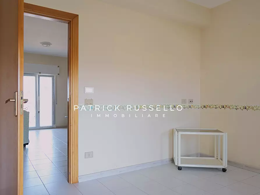 Immagine 3 di Quadrilocale in vendita  in Via Navari 7 a Gela