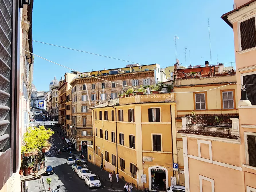 Immagine 20 di Pentalocale in vendita  a Roma