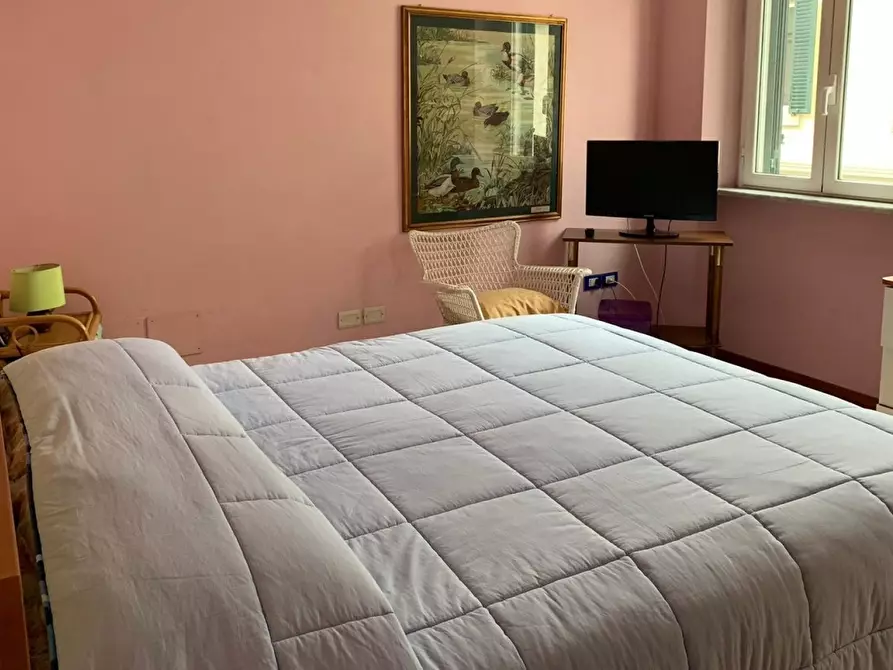 Immagine 12 di Villetta a schiera in affitto  a Viareggio