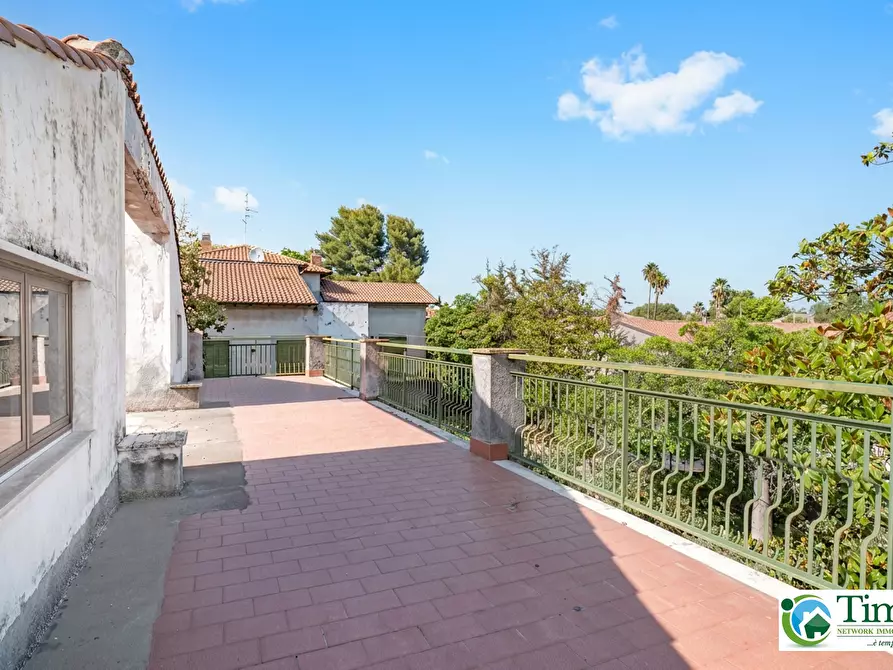 Immagine 39 di Villa in vendita  in Via Roma 29 a Sant'agata Li Battiati