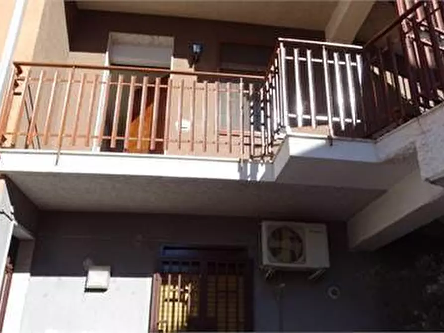 Immagine 19 di Trilocale in vendita  in Via Vincenzo Bellini 20 a San Pietro Clarenza