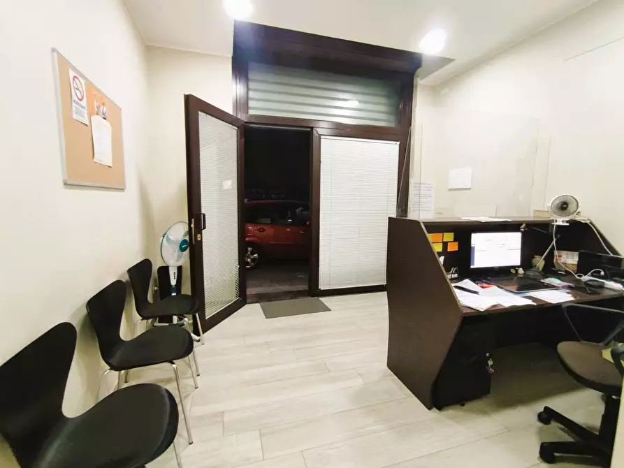 Immagine 2 di Ufficio in affitto  a Misterbianco