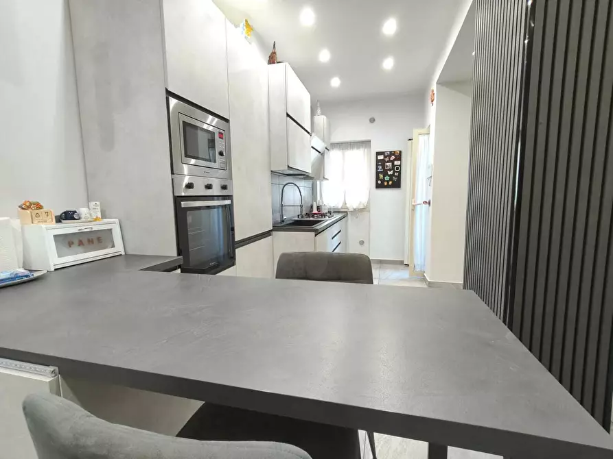 Immagine 19 di Trilocale in vendita  in Via Largo Calabria a Catania