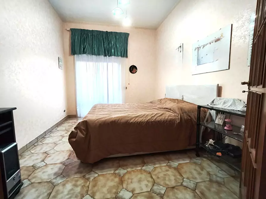 Immagine 30 di Pentalocale in vendita  in Via Bachelet 1 a Misterbianco