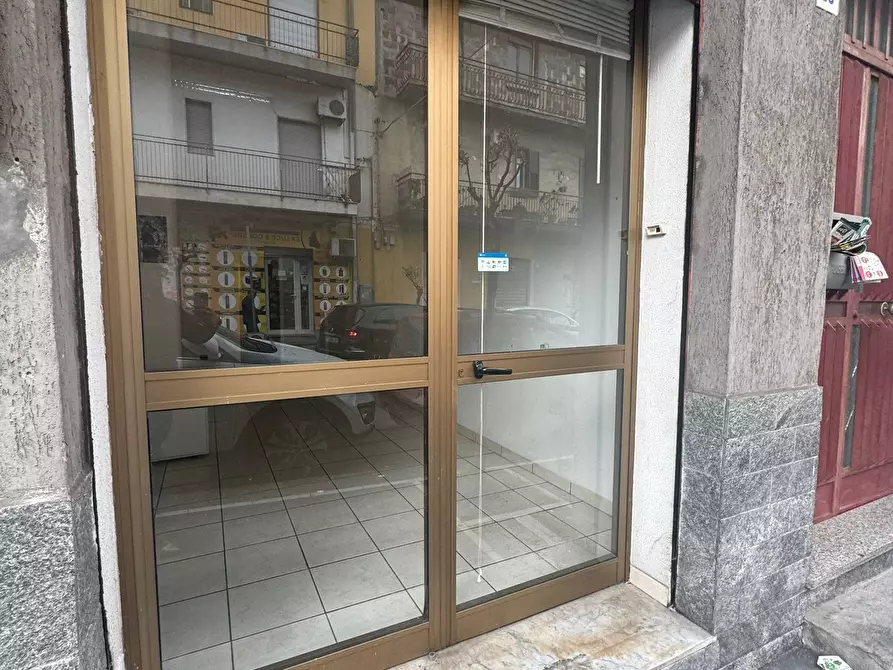 Immagine 2 di Locale commerciale in affitto  in Via Lenin 82 a Misterbianco