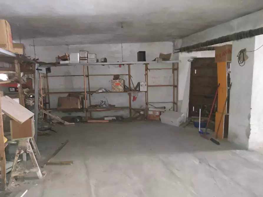 Immagine 6 di Garage in vendita  in Via Ficarazzi 15 a Catania
