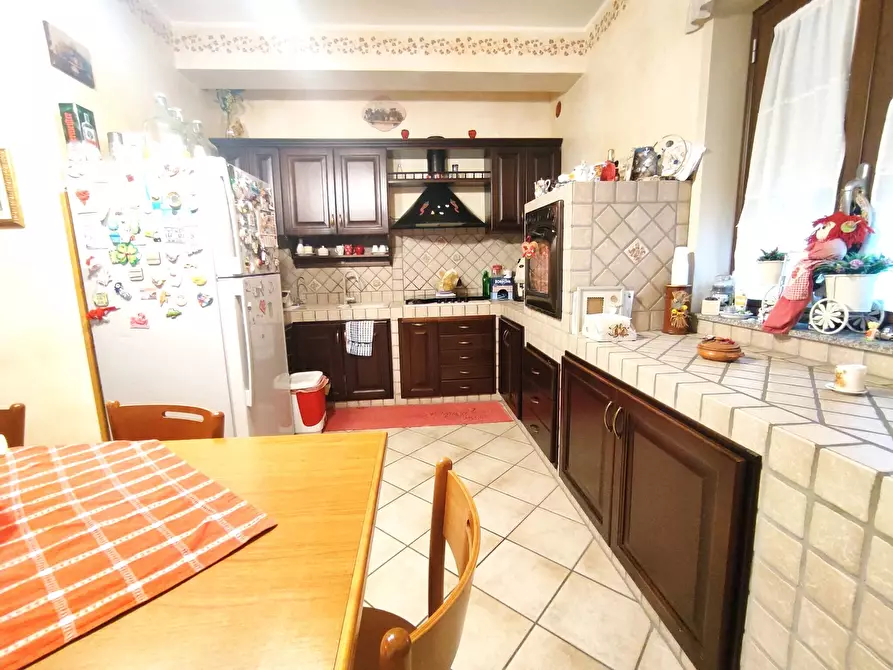 Immagine 13 di Quadrilocale in vendita  in Via Nicola Spedalieri 7 a Misterbianco