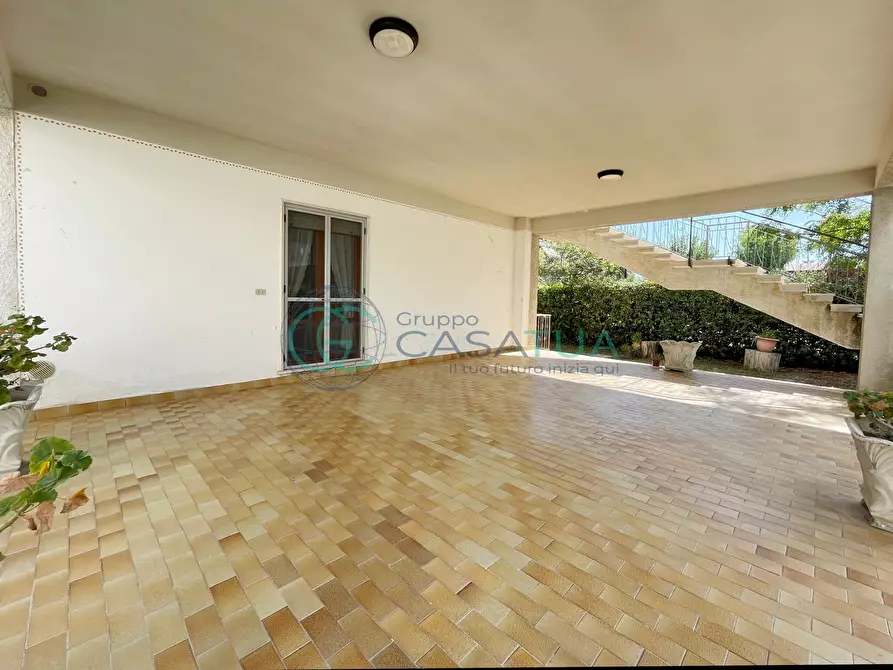 Immagine 19 di Casa trifamiliare in vendita  in Via Messina 7 a Tortoreto