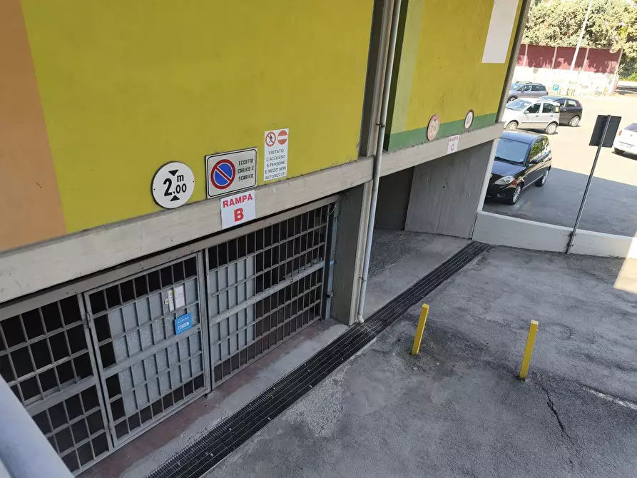 Immagine 11 di Garage in vendita  in Via Pietro Giardini 456 N a Modena