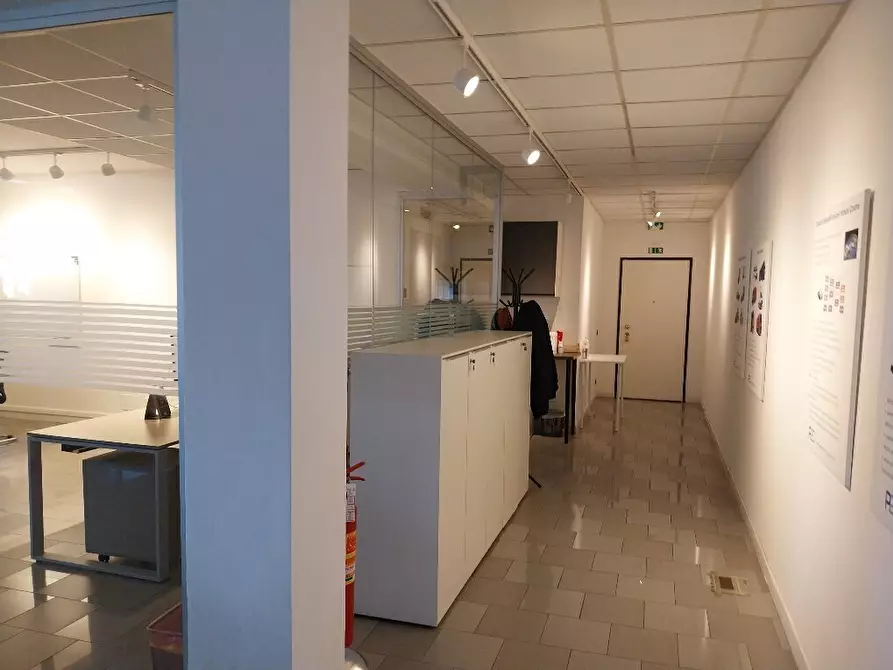 Immagine 3 di Ufficio in affitto  in Via Carlo Zucchi 21 a Modena