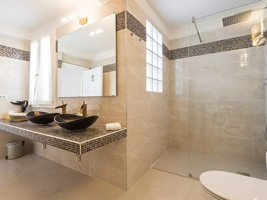 Immagine 9 di Quadrilocale in affitto  in Via Nazario Sauro 64 a Modena