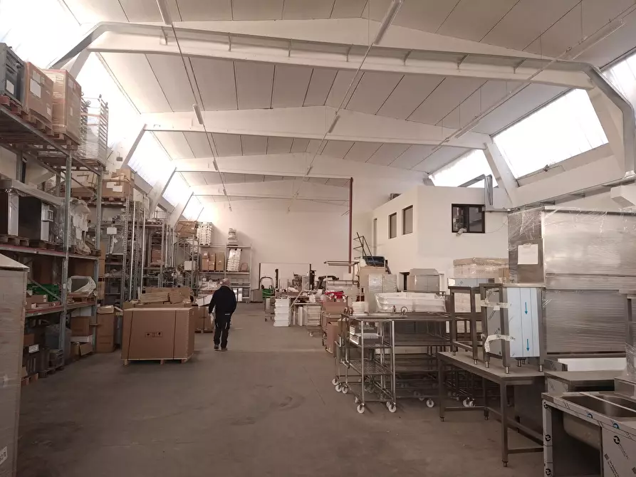 Immagine 17 di Capannone industriale in vendita  in Via John Fitzgerald Kennedy 9 a Modena