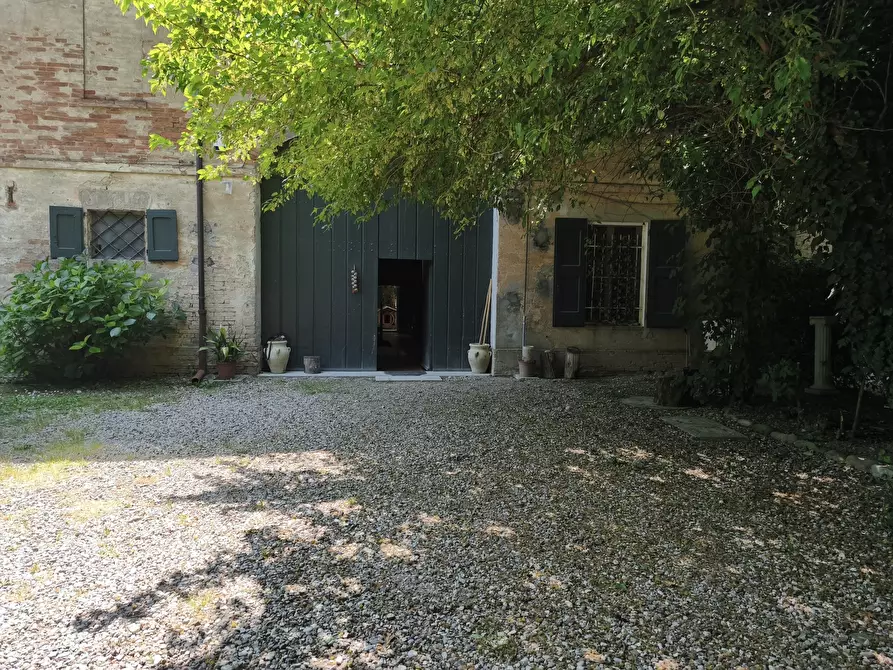 Immagine 2 di Porzione di casa in vendita  in Via Budrione Migliarina Parte Est 37 a Carpi