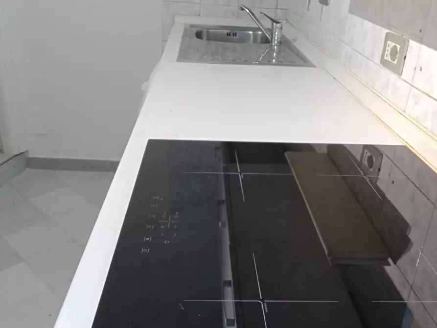 Immagine 25 di Bilocale in affitto  in Via Gaetano Donizetti 15 a Torino