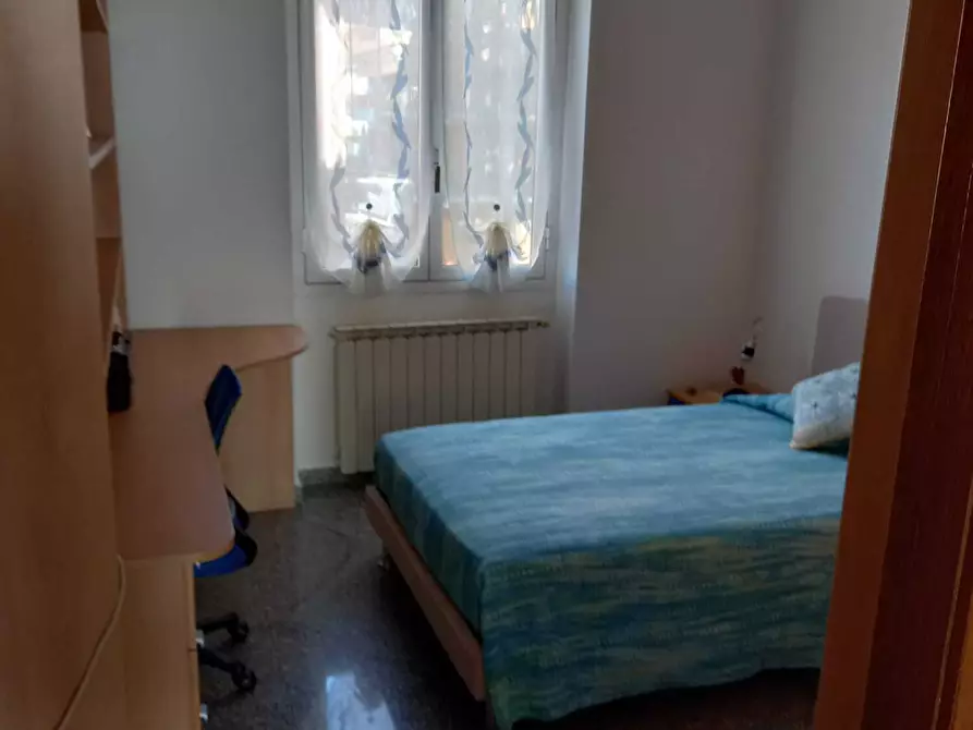 Immagine 14 di Quadrilocale in vendita  in Piazza Due Strade 2 a Bordighera