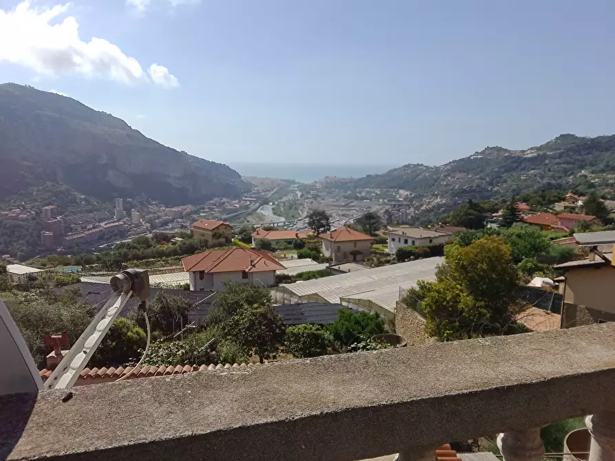 Immagine 8 di Bilocale in vendita  in Via Ciappin 78 a Ventimiglia