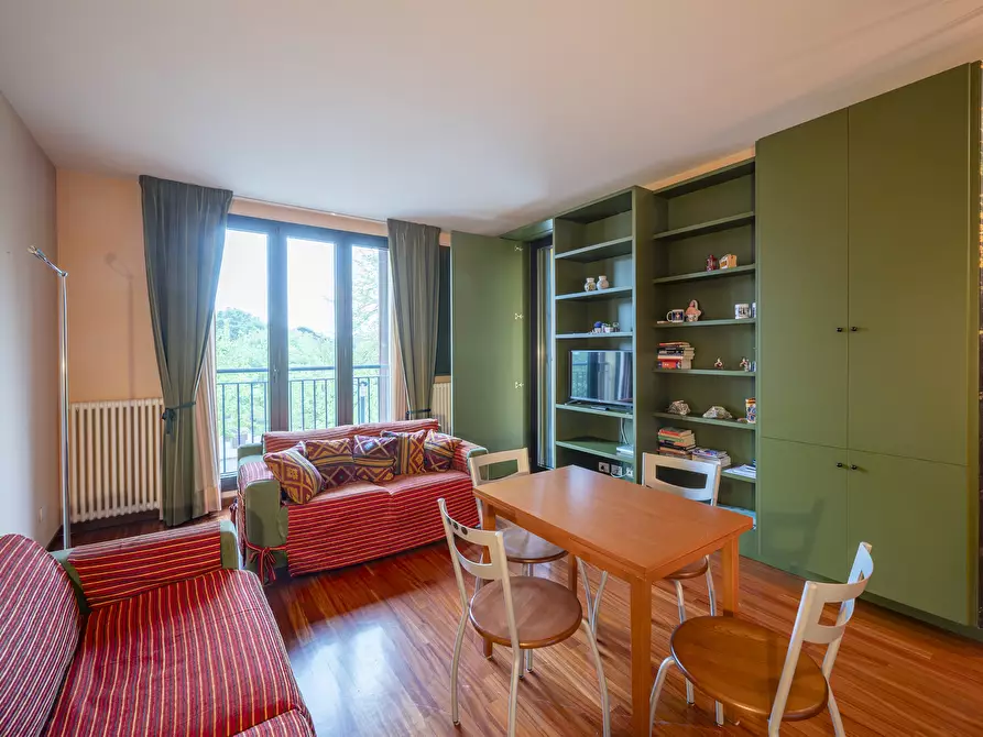 Immagine 11 di Bilocale in vendita  in Largo Monsignor Luigi Calza 7 a Parma