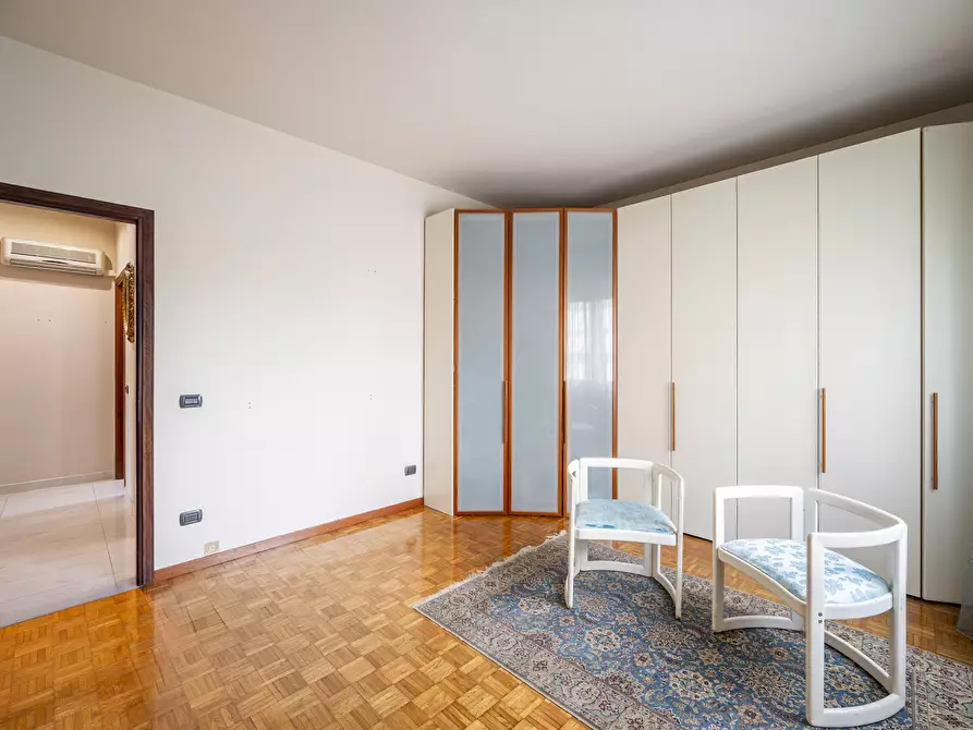 Immagine 17 di Quadrilocale in vendita  in Via Leonardo Da Vinci 1000 a Parma