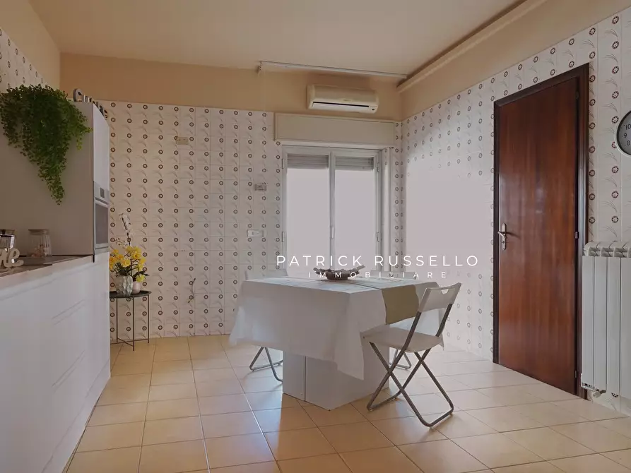 Immagine 7 di Quadrilocale in vendita  in Via Parioli 6 a Gela