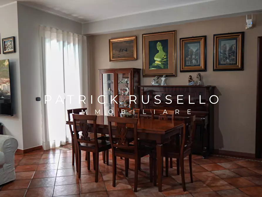 Immagine 15 di Villa in vendita  in Via Totò Principe De Curtis snc a Gela