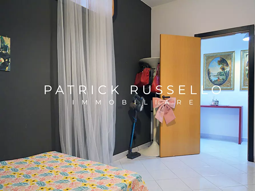 Immagine 15 di Quadrilocale in vendita  in Via Giacomo Amato 15 a Gela