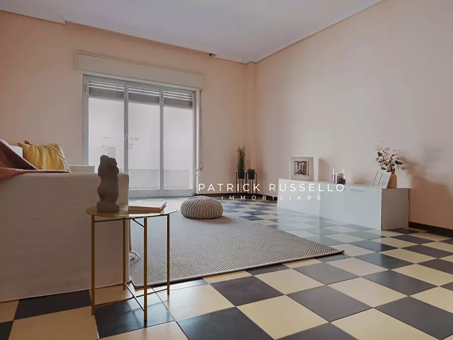 Immagine 22 di Quadrilocale in vendita  in Via Parioli 6 a Gela