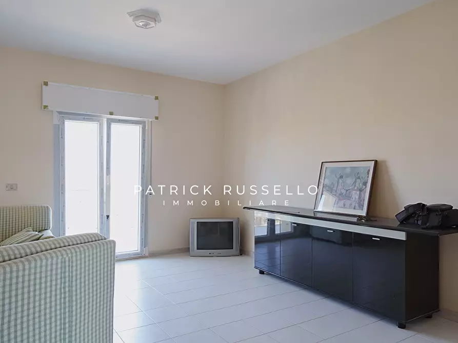 Immagine 8 di Quadrilocale in vendita  in Via Navari 7 a Gela