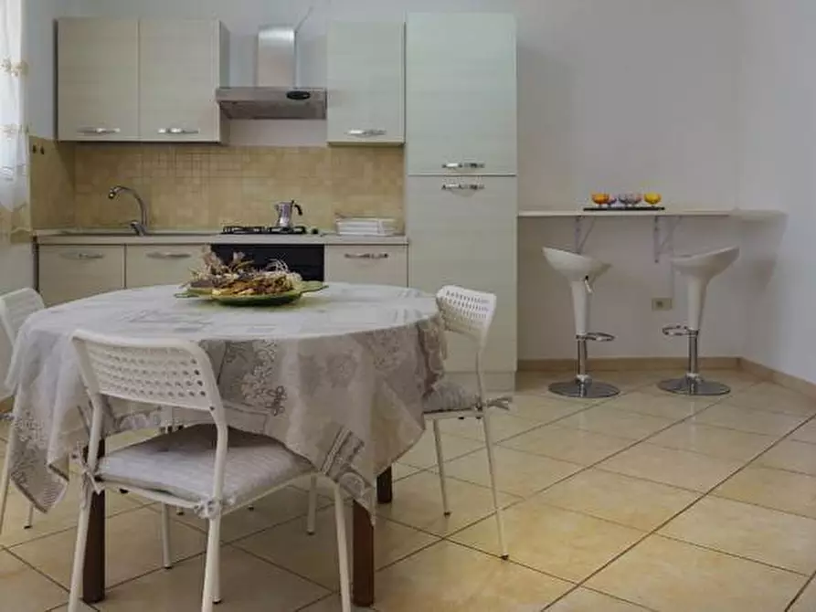 Immagine 9 di Trilocale in vendita  in Via apollo 19 a Gela