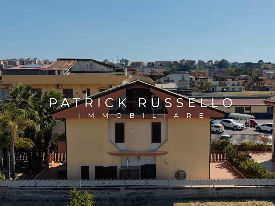 Immagine 1 di Villa in vendita  in Via Butera 207 a Gela