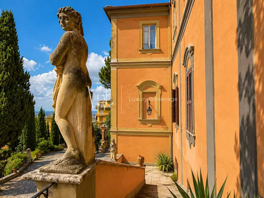 Immagine 10 di Casa bifamiliare in vendita  a Tivoli