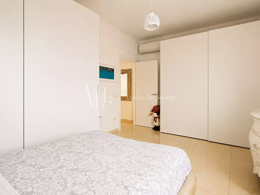 Immagine 16 di Attico in vendita  a Roma