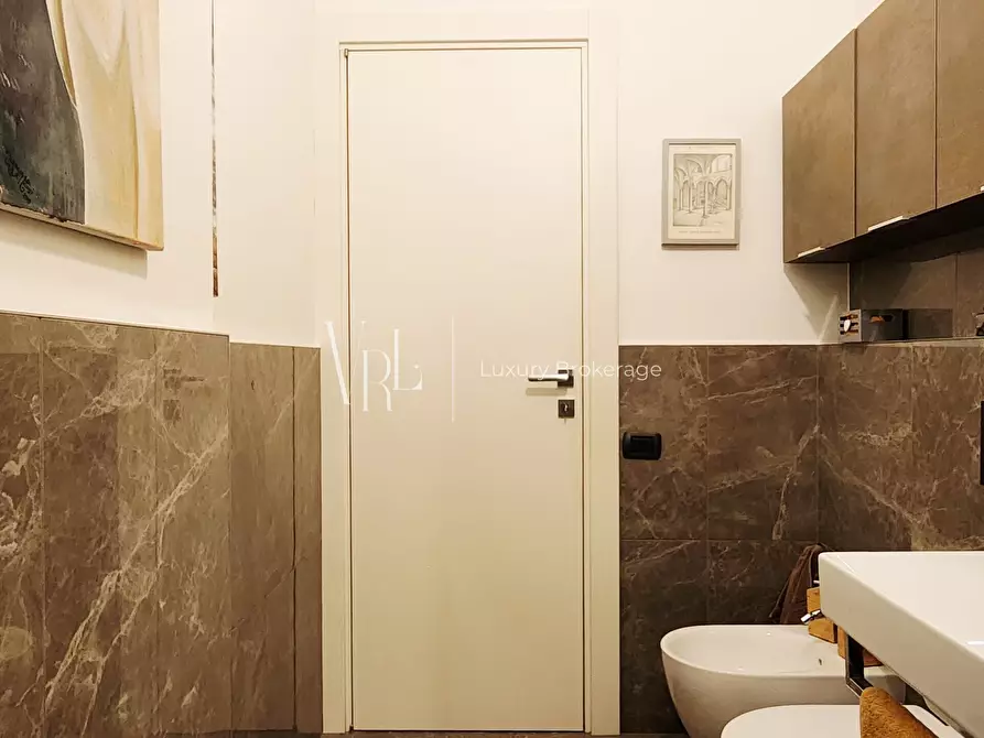 Immagine 22 di Quadrilocale in vendita  a Roma