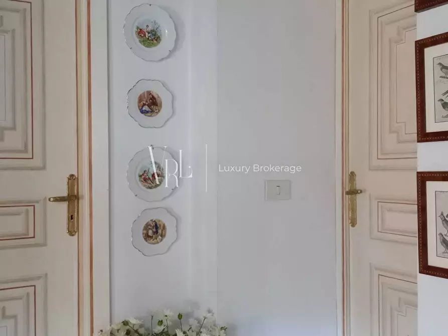 Immagine 27 di Palazzo in vendita  a Arezzo