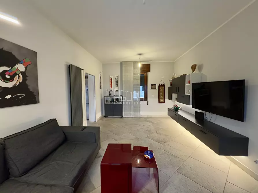 Immagine 4 di Villa in vendita  in Viale dei Mille 160 a Rovigo