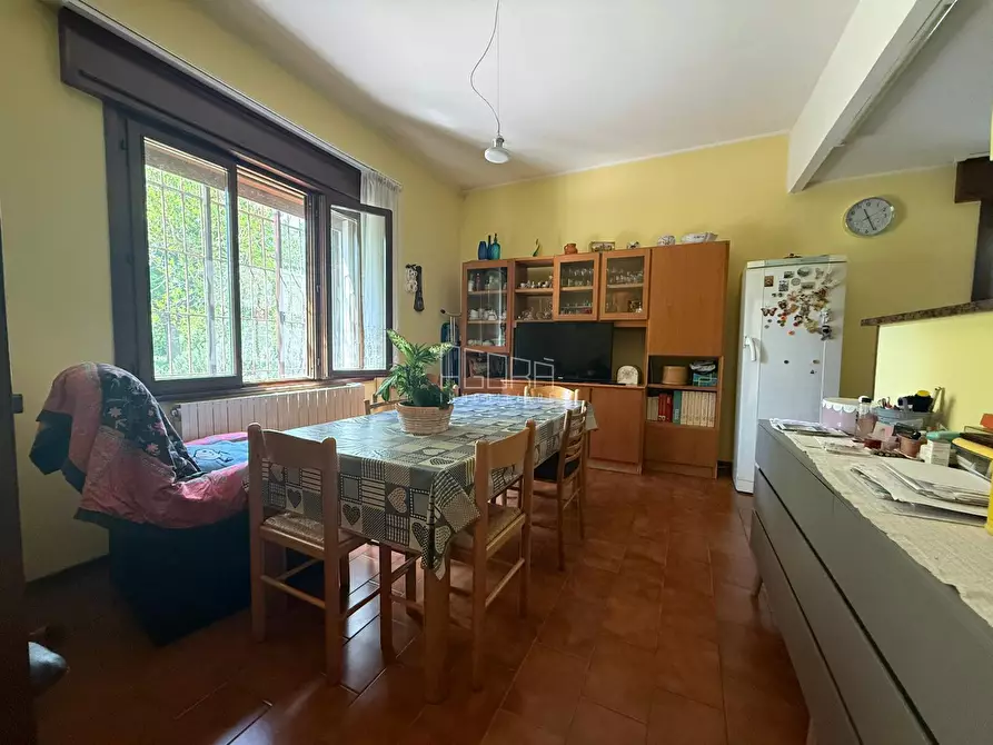 Immagine 2 di Casa indipendente in vendita  in Via Mascherine a Rovigo
