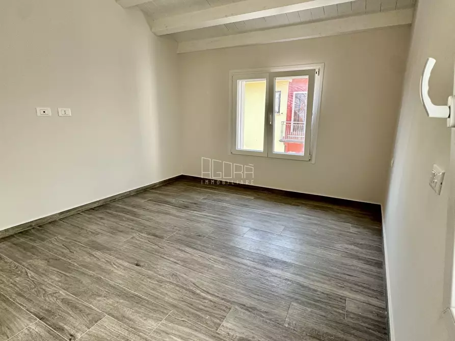 Immagine 9 di Casa bifamiliare in vendita  in Via A. Forni 17 a Porto Viro