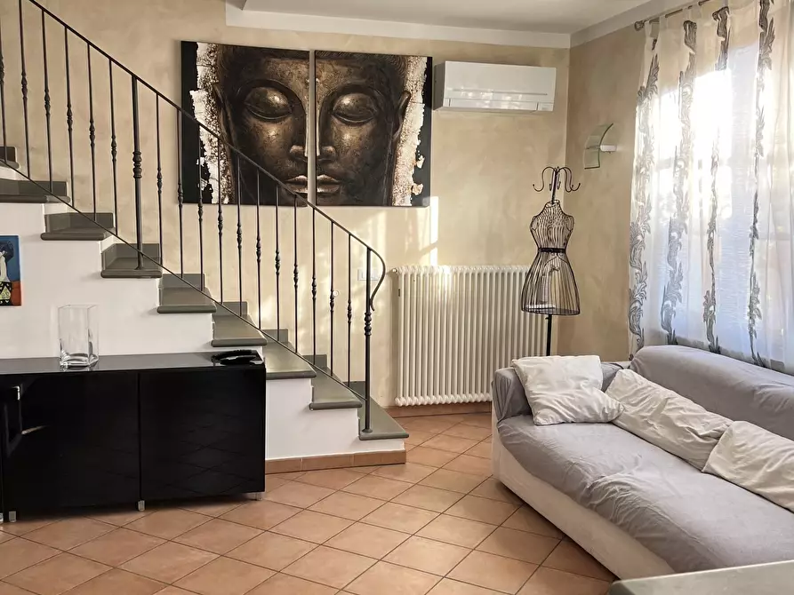 Immagine 2 di Casa indipendente in affitto  a Massarosa