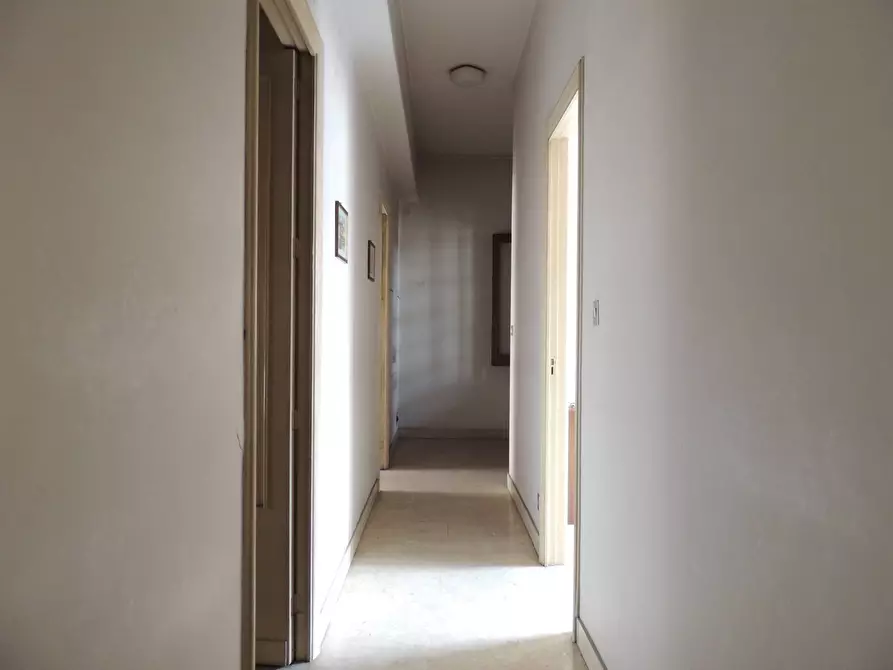 Immagine 4 di Casa indipendente in vendita  a Giarre