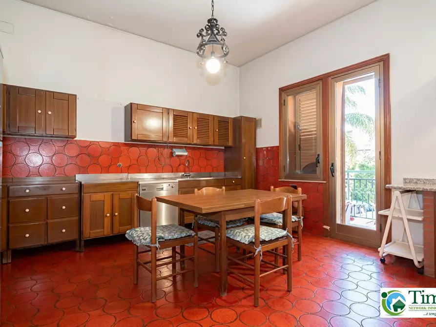 Immagine 27 di Villa in vendita  in Via Roma 29 a Sant'agata Li Battiati