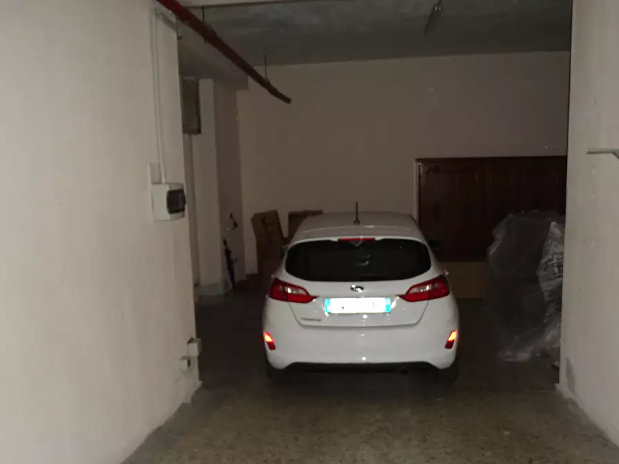 Immagine 30 di Pentalocale in vendita  in Via Salvatore Citelli 4 a Catania