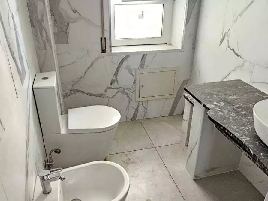 Immagine 14 di Quadrilocale in vendita  in Via Giambattista Pensabene 13 a Catania
