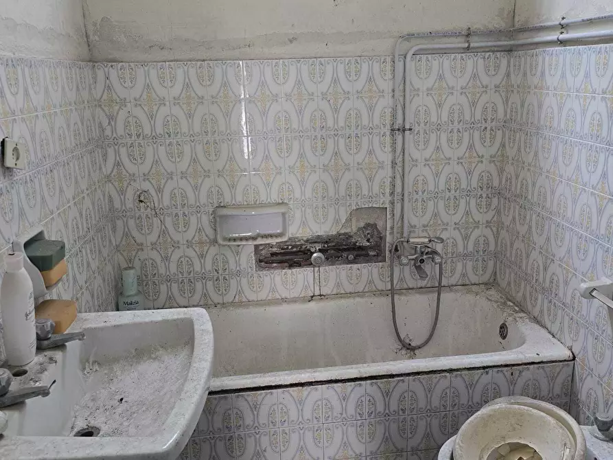 Immagine 3 di Rustico / casale in vendita  in Piazza Sant'Antonio Abate a Camporotondo Etneo