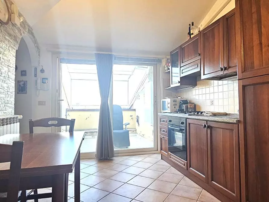 Immagine 13 di Mansarda in vendita  a Fiumefreddo Di Sicilia