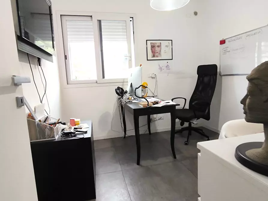 Immagine 23 di Quadrilocale in vendita  in Via Attanasio Natale 25 a Catania