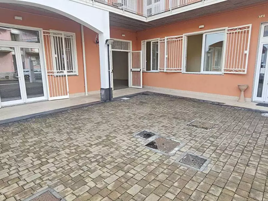 Immagine 5 di Attività artigianale in affitto  in Via Sciarelli 55 a Aci Castello