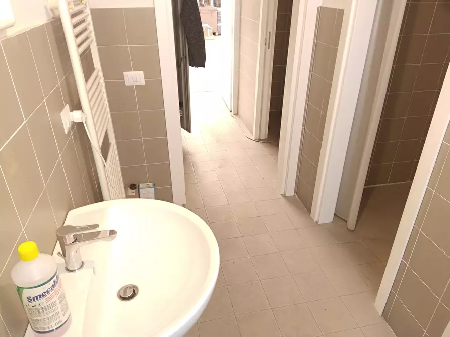 Immagine 11 di Capannone industriale in vendita  in Via John Fitzgerald Kennedy 9 a Modena