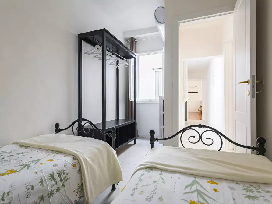 Immagine 11 di Quadrilocale in affitto  in Via Nazario Sauro 64 a Modena