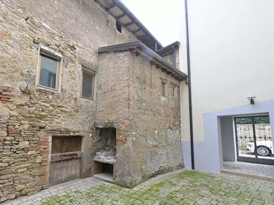 Immagine 15 di Quadrilocale in vendita  in Via del Taglio 3 a Castellarano