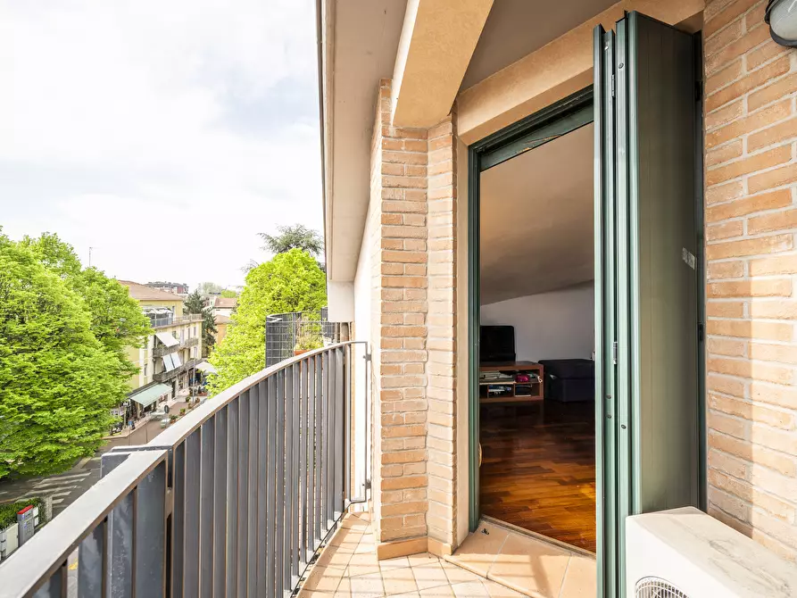 Immagine 16 di Quadrilocale in vendita  in Piazza Lubiana 4863 a Parma